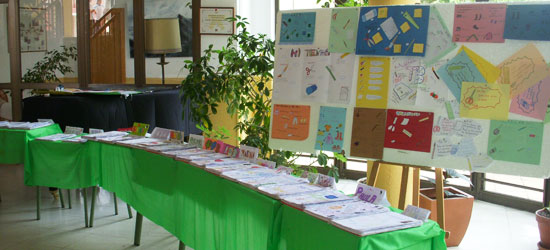 Exposición en el colegio Zola